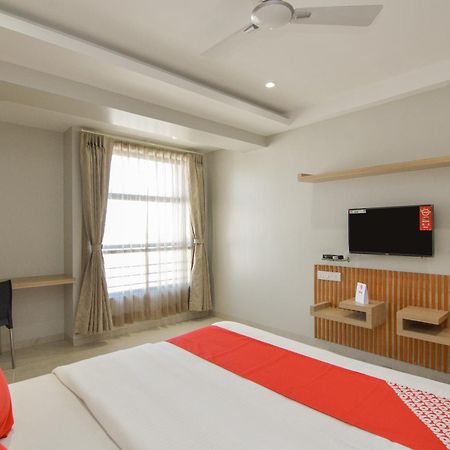 โอโย 19307 โฮเต็ล ซีซั่น ชอยซ์ Hotel เชอร์ดี ภายนอก รูปภาพ