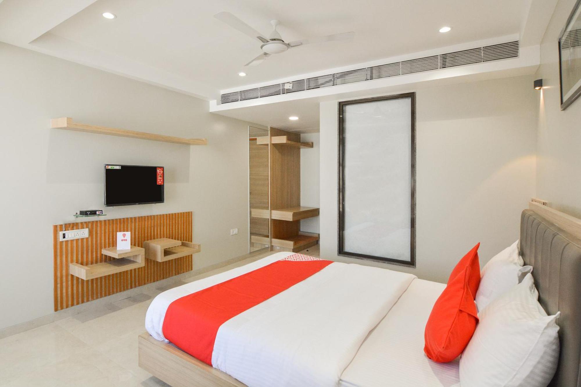 โอโย 19307 โฮเต็ล ซีซั่น ชอยซ์ Hotel เชอร์ดี ภายนอก รูปภาพ